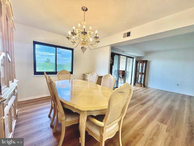 LEISURE WORLD - Residential