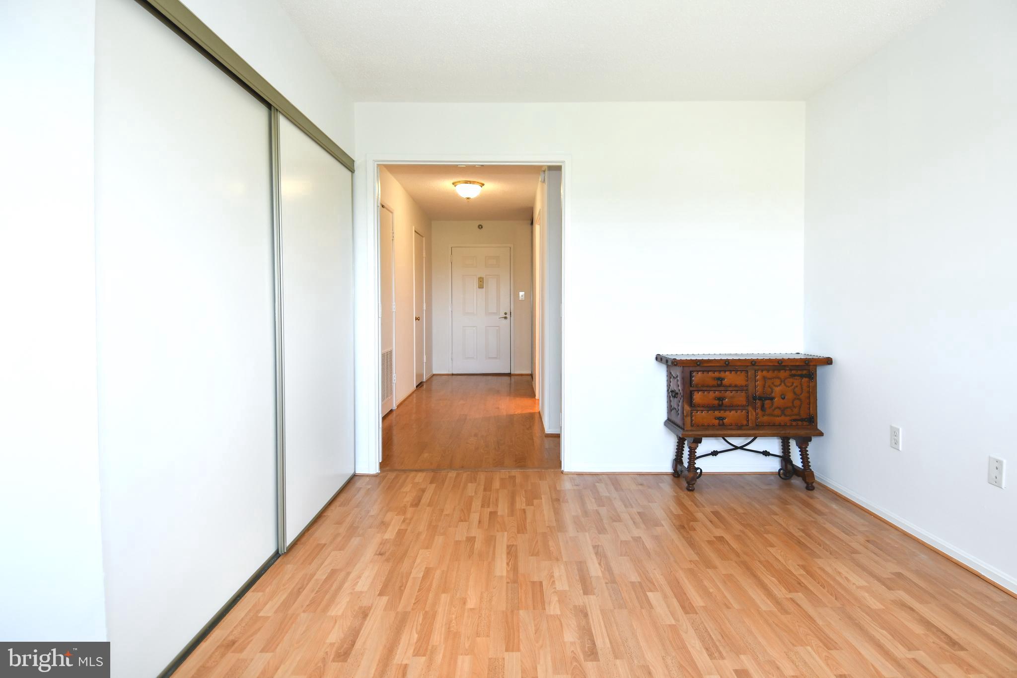 LEISURE WORLD - Residential