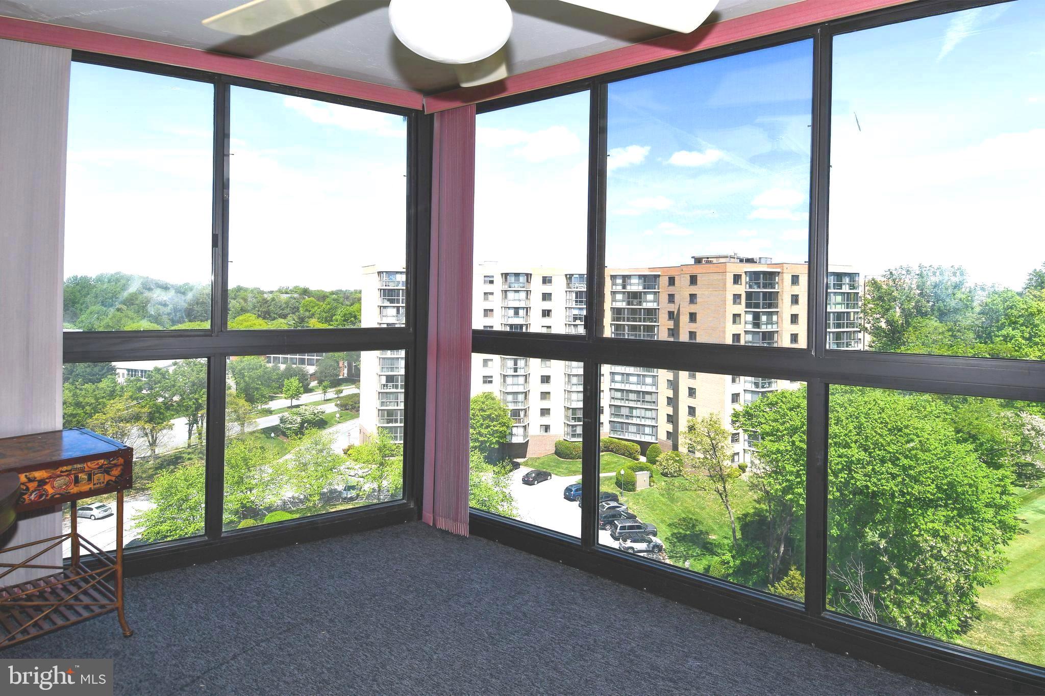 LEISURE WORLD - Residential