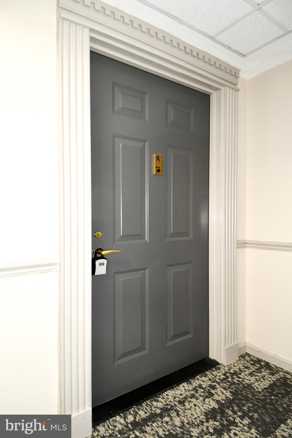 LEISURE WORLD - Residential