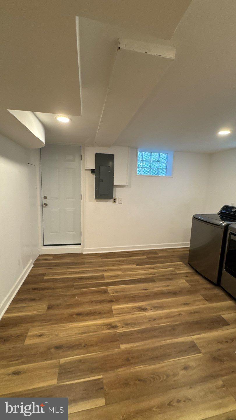 RIDGELEIGH - Residential Lease