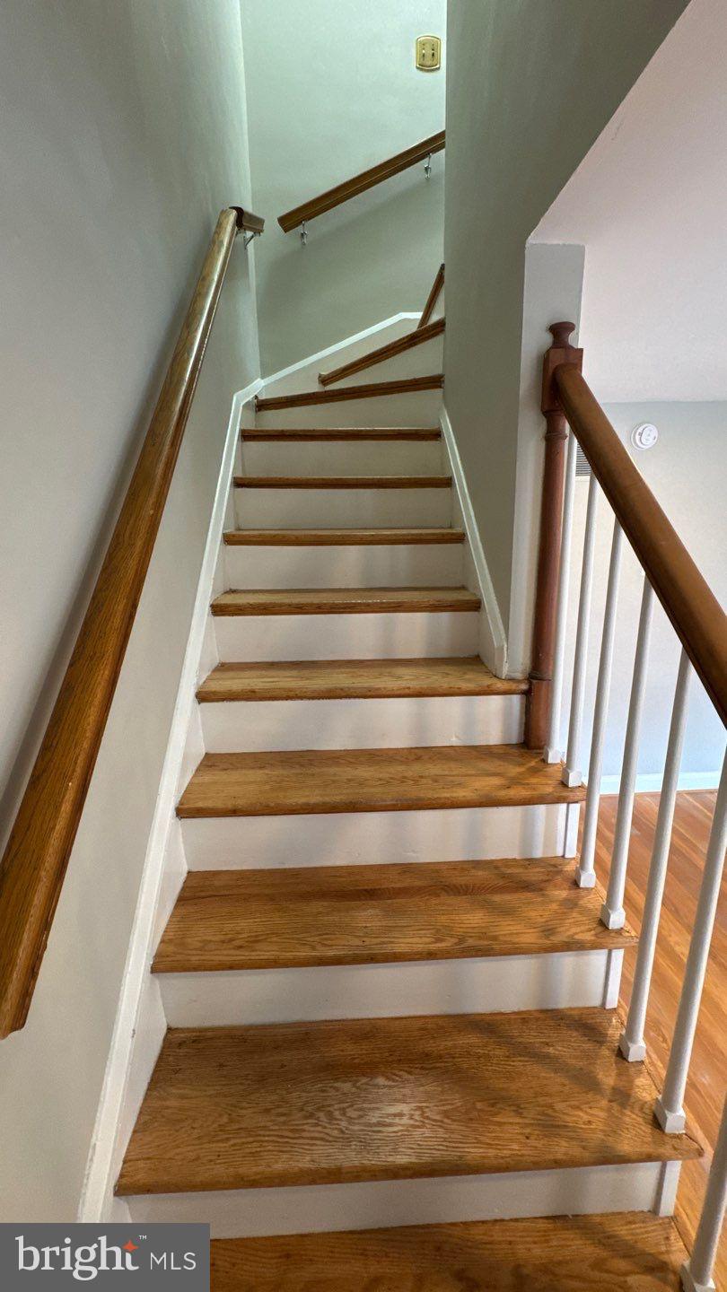 RIDGELEIGH - Residential Lease