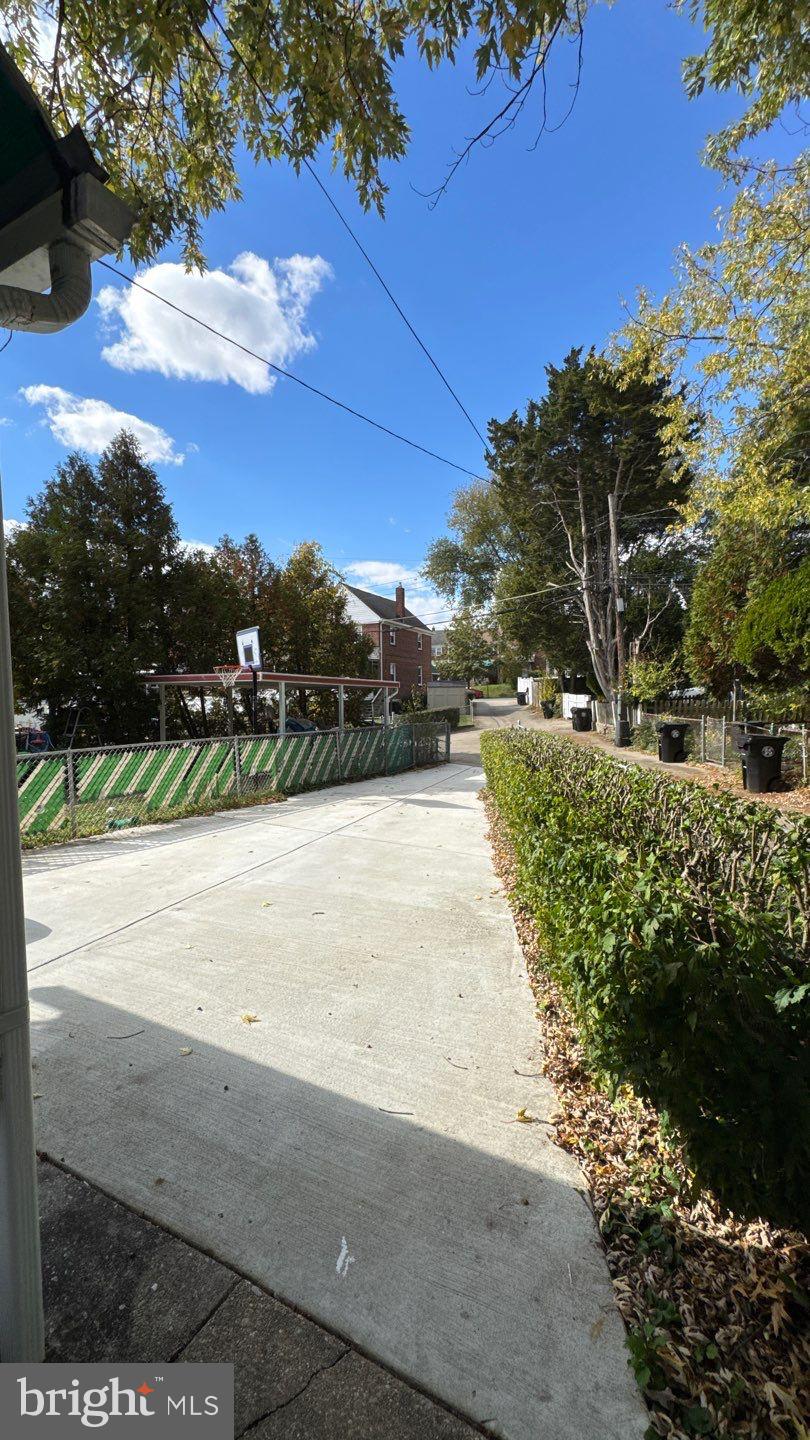 RIDGELEIGH - Residential Lease