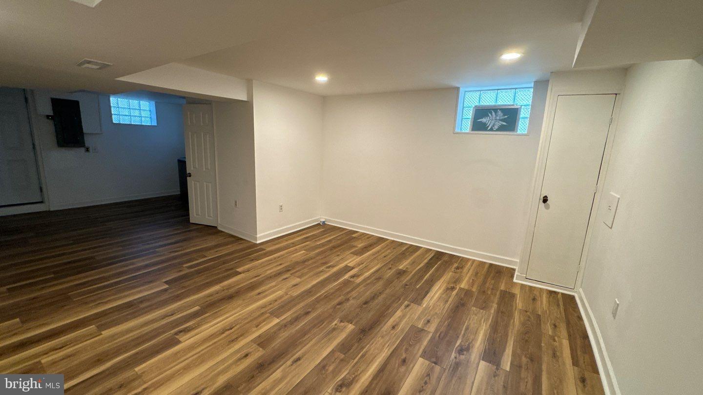 RIDGELEIGH - Residential Lease