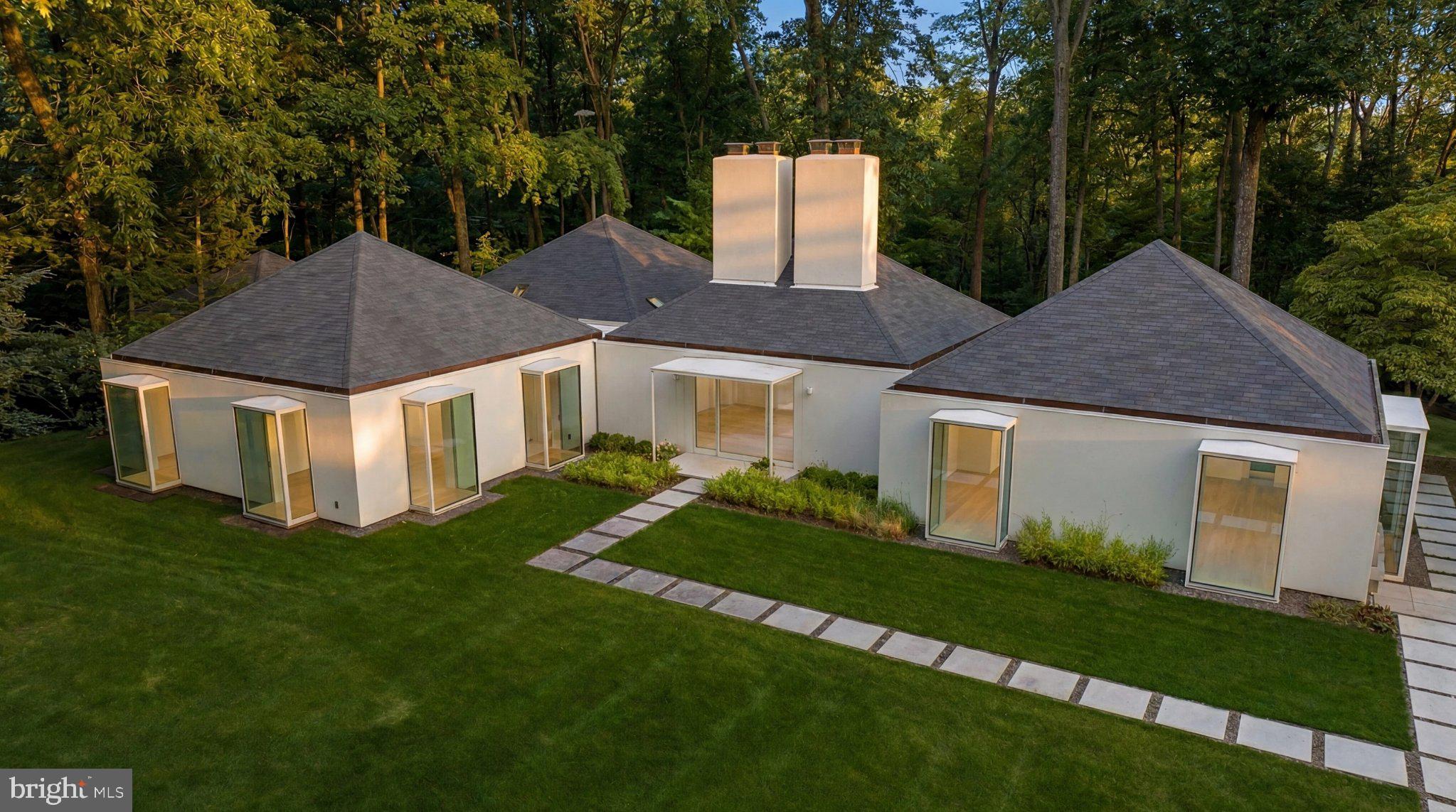 7710 GEORGETOWN PIKE