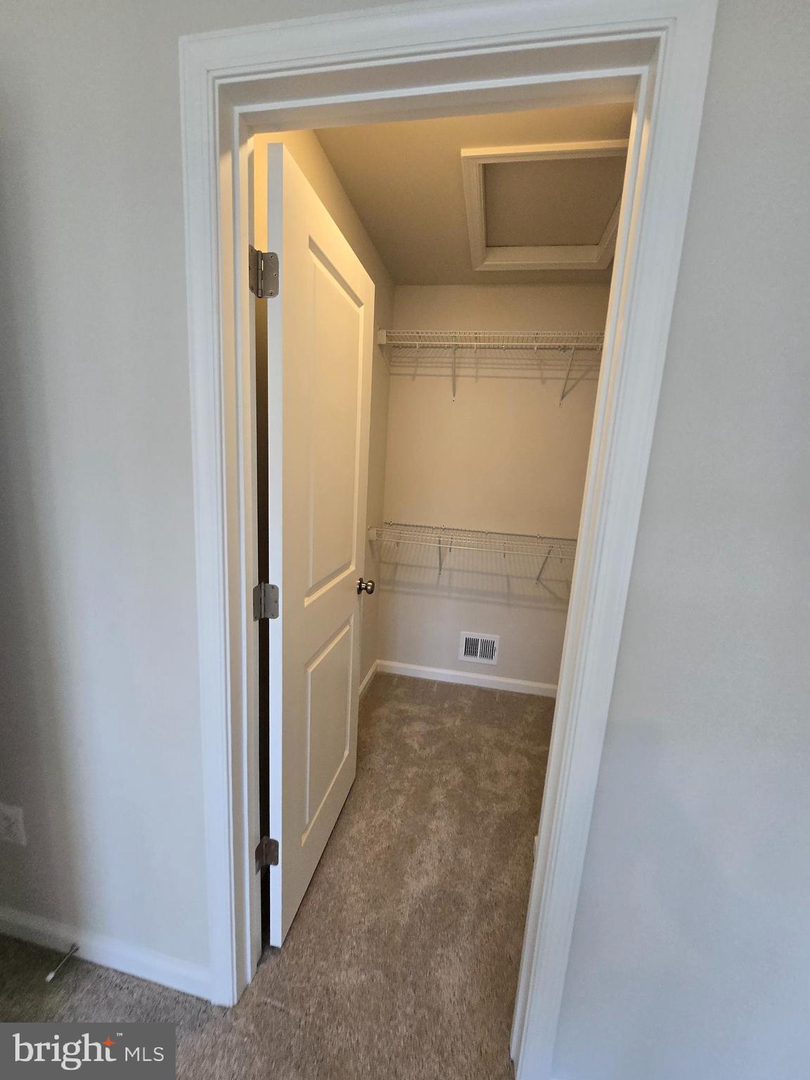 SHENANDOAH SPRINGS - Residential Lease