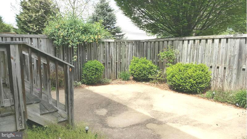 HIGHLANDS OF WARRENTON PHASE 2 - Residential