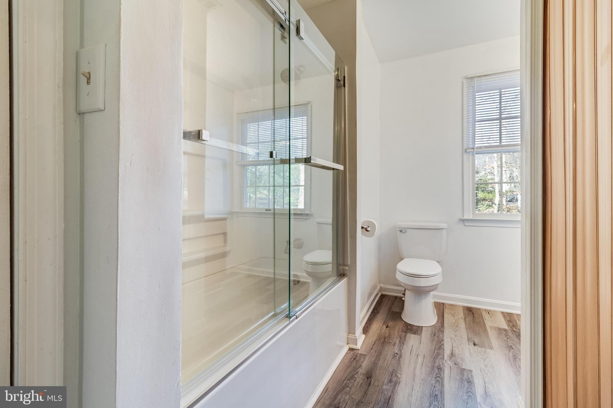 LONG BEACH - Residential