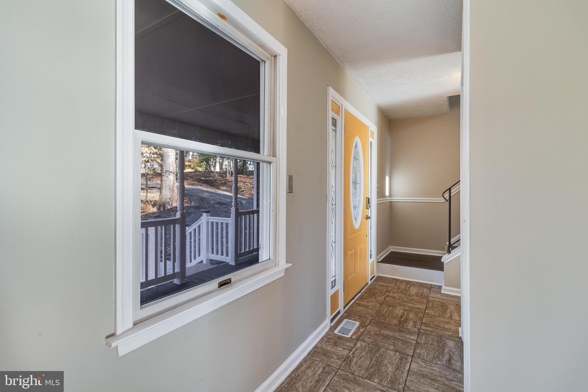 LONG BEACH - Residential