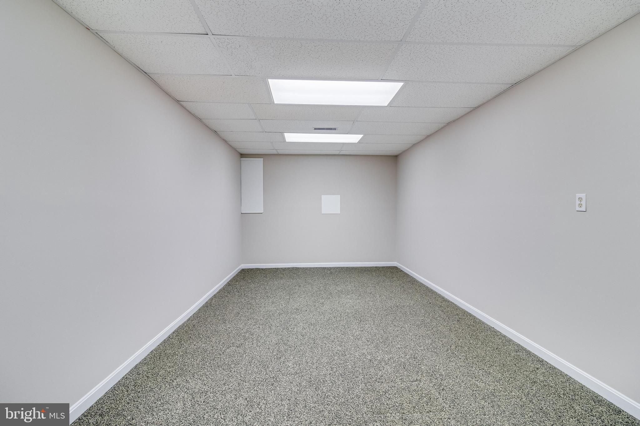 LONG BEACH - Residential