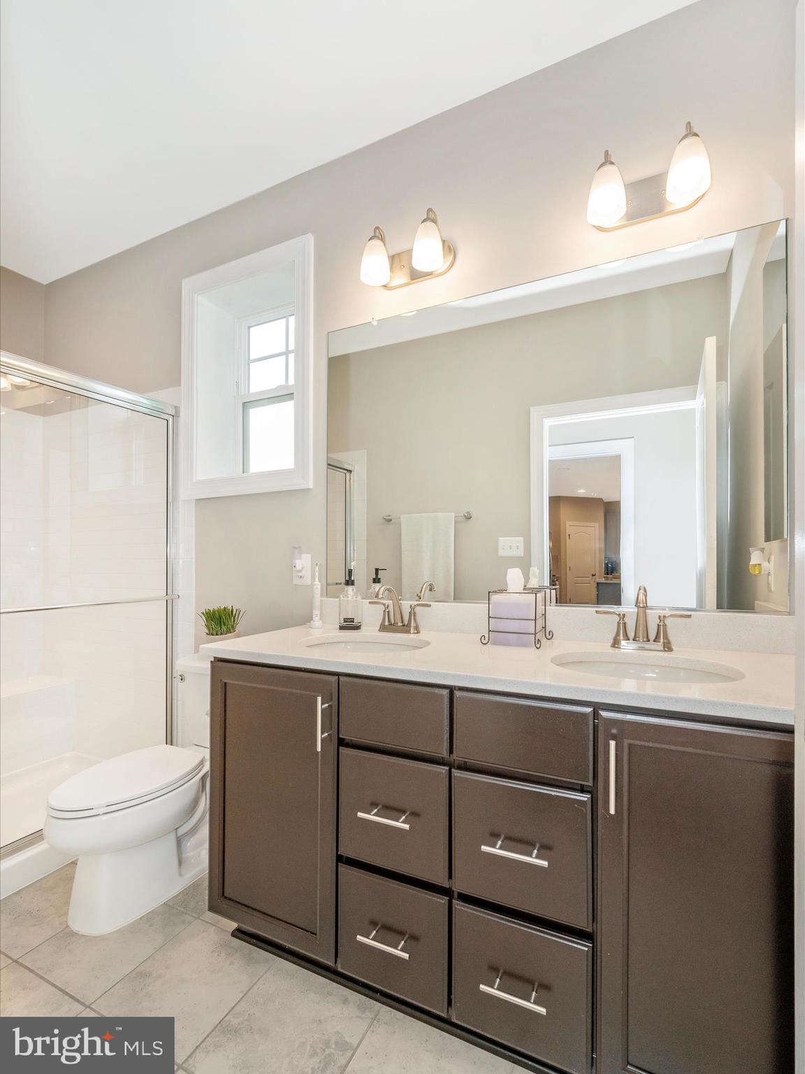 ROSEHILL MANOR - Residential