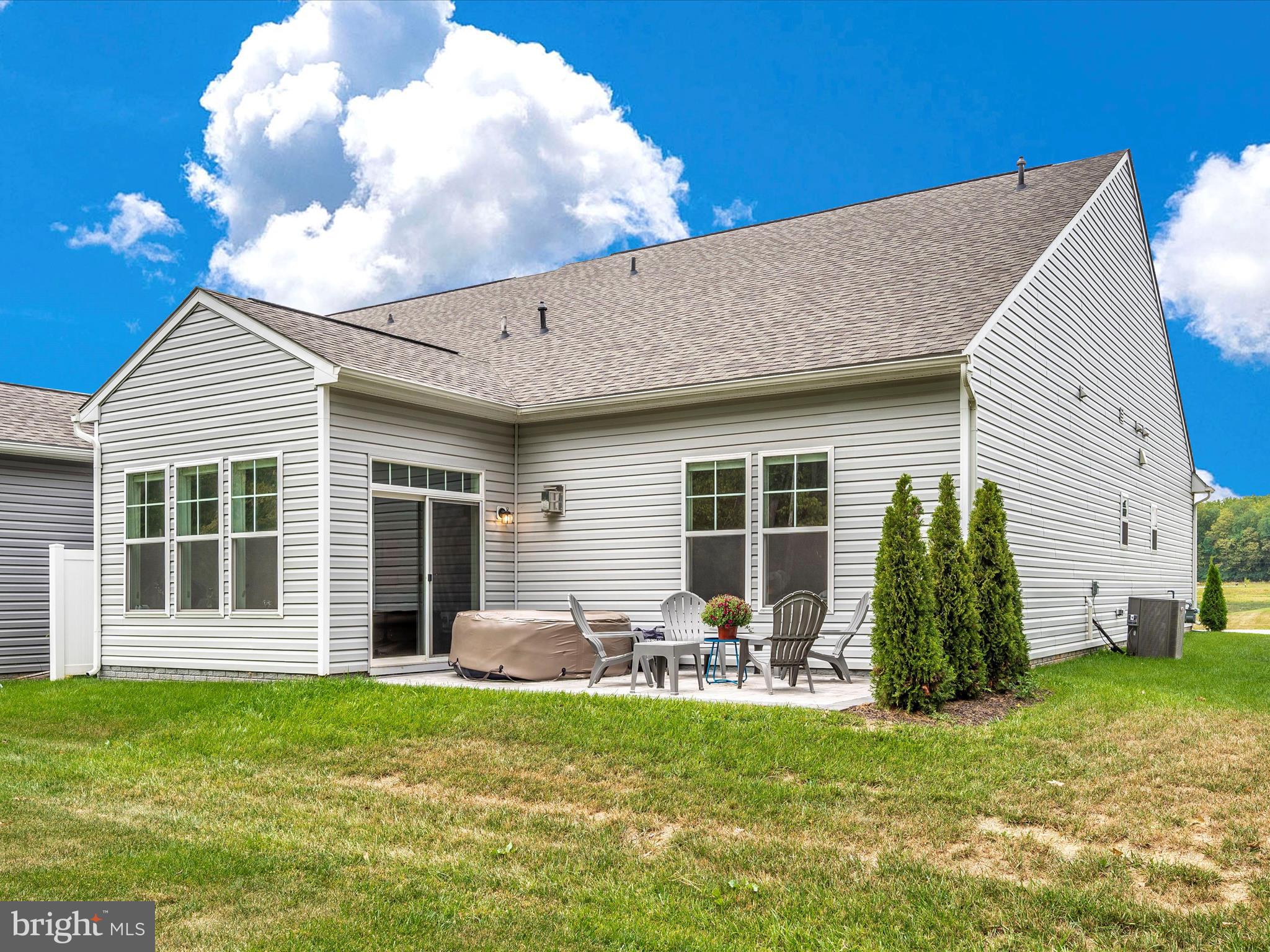 ROSEHILL MANOR - Residential