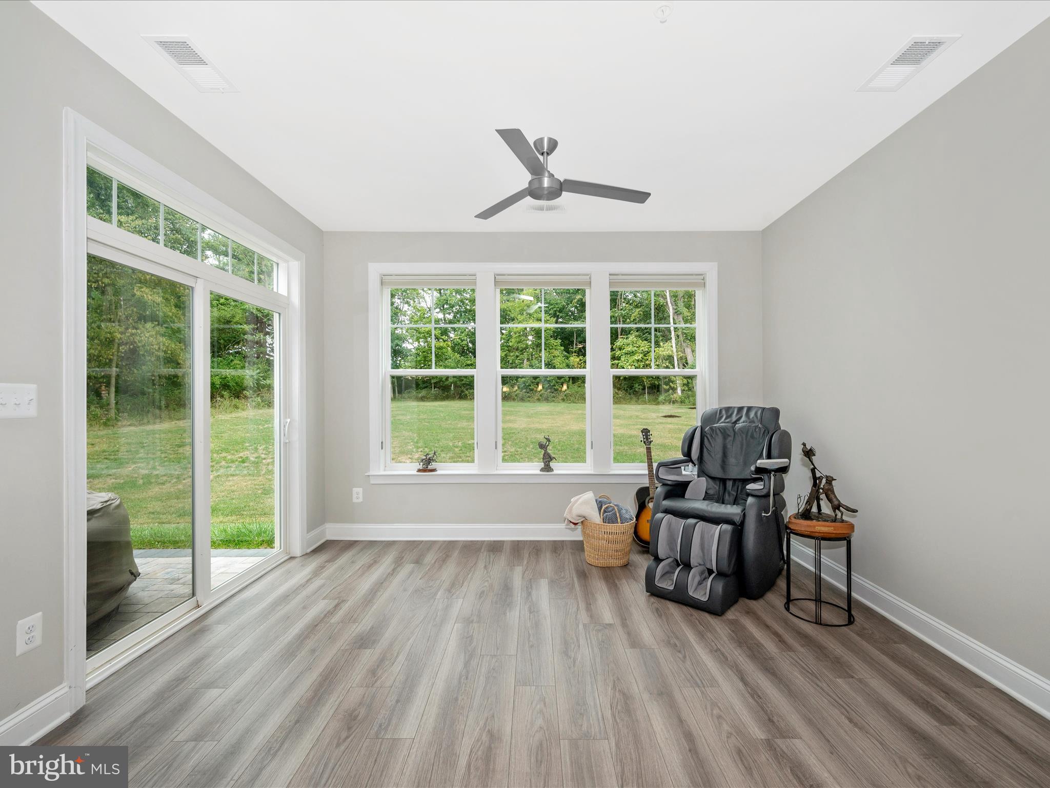 ROSEHILL MANOR - Residential