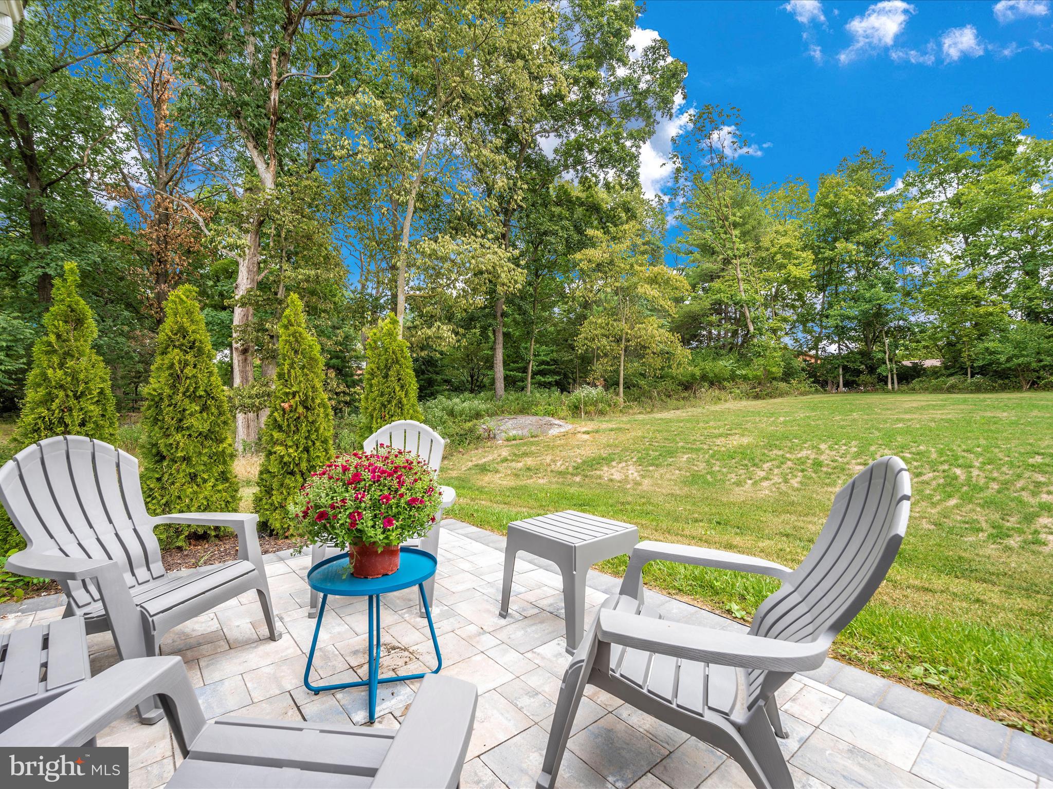 ROSEHILL MANOR - Residential