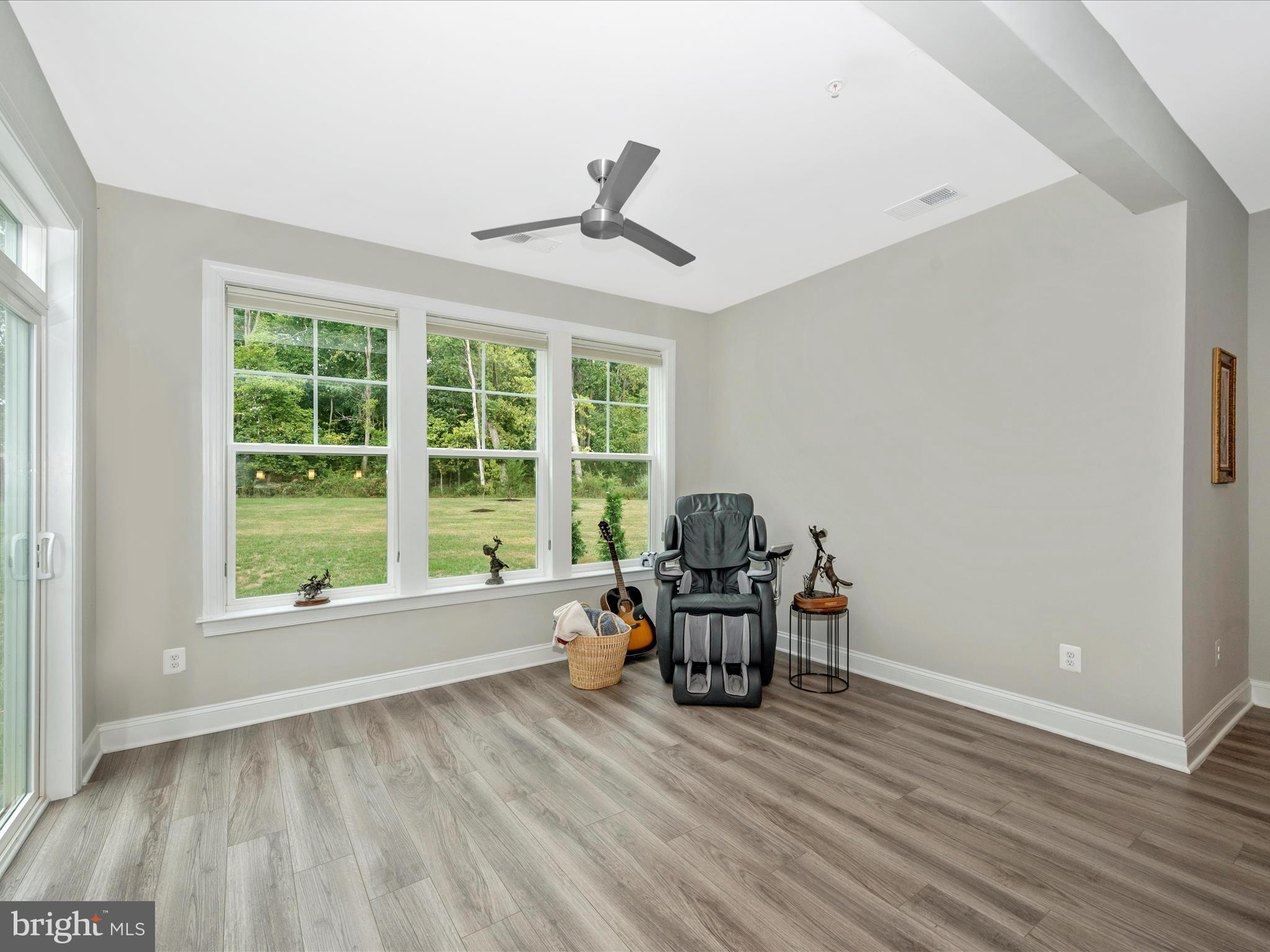 ROSEHILL MANOR - Residential