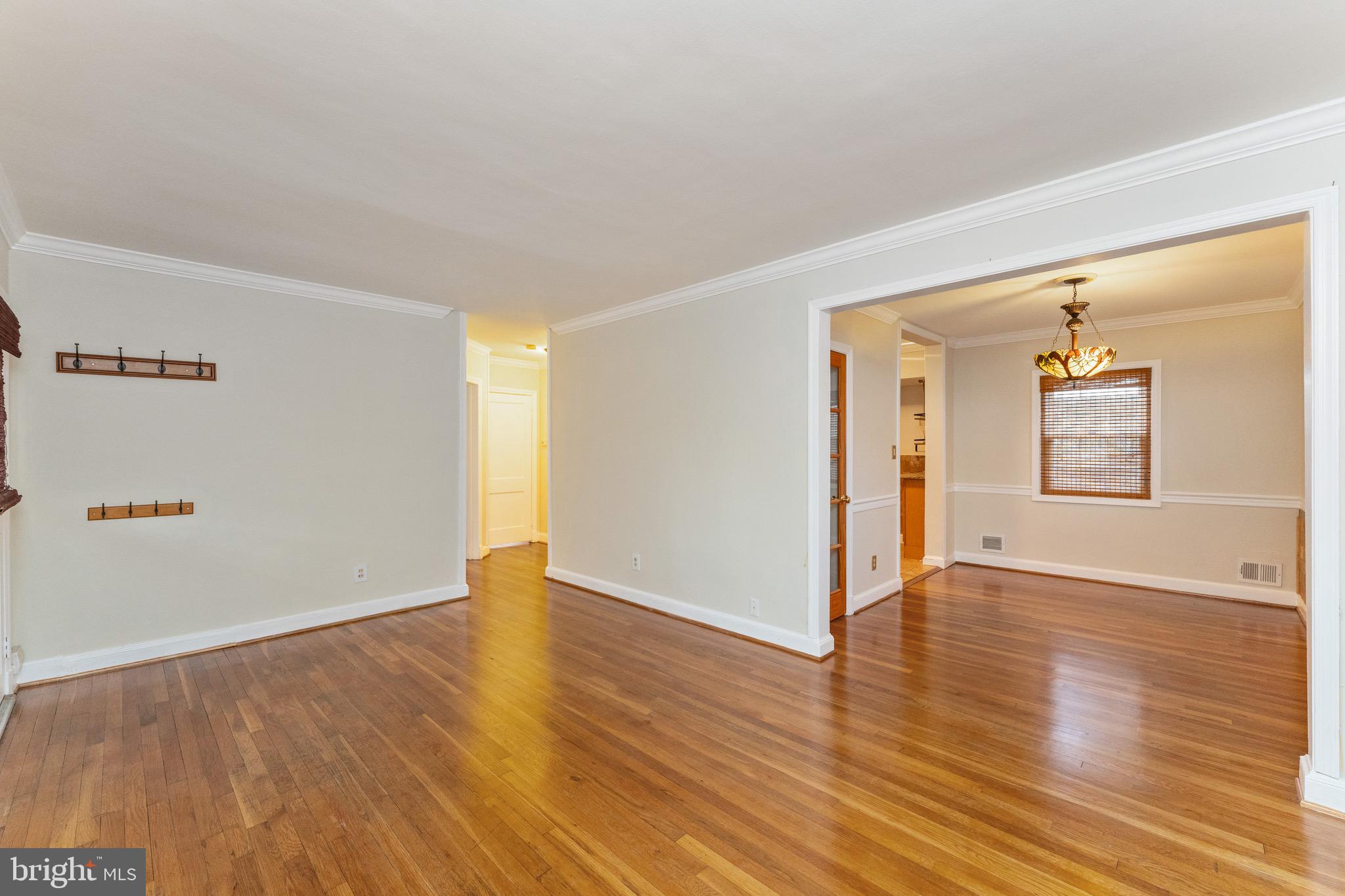 FOREST ESTATES - Residential Lease