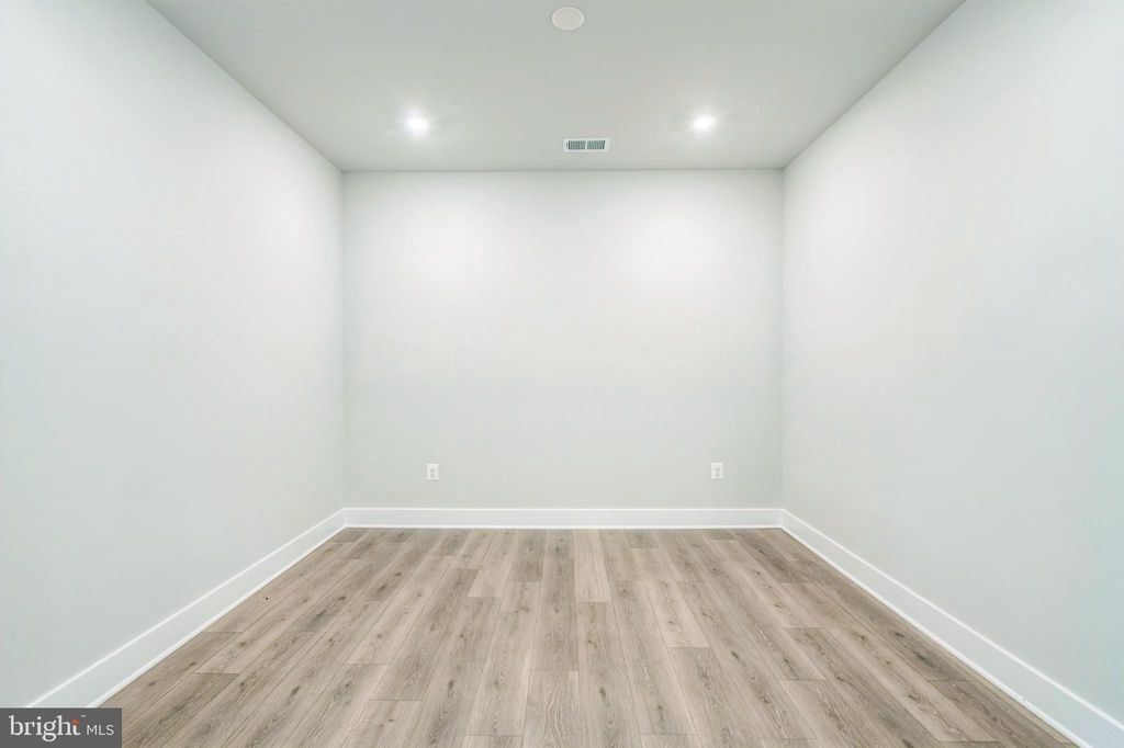 Photo of 110 Boatswain Way #3033, CHESTER, MD 21619 (MLS # MDQA2016094)