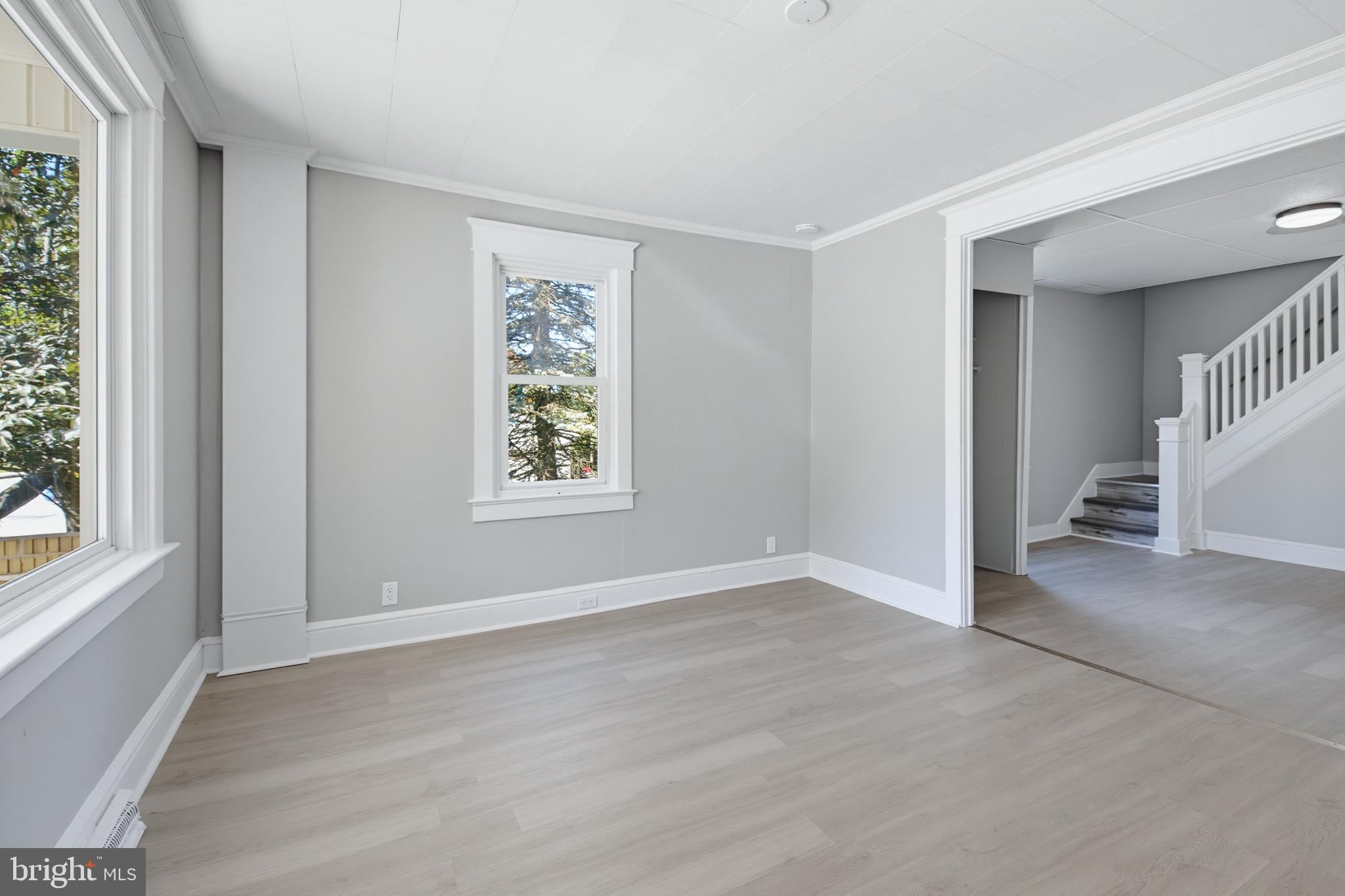 511 E MAPLE STREET
