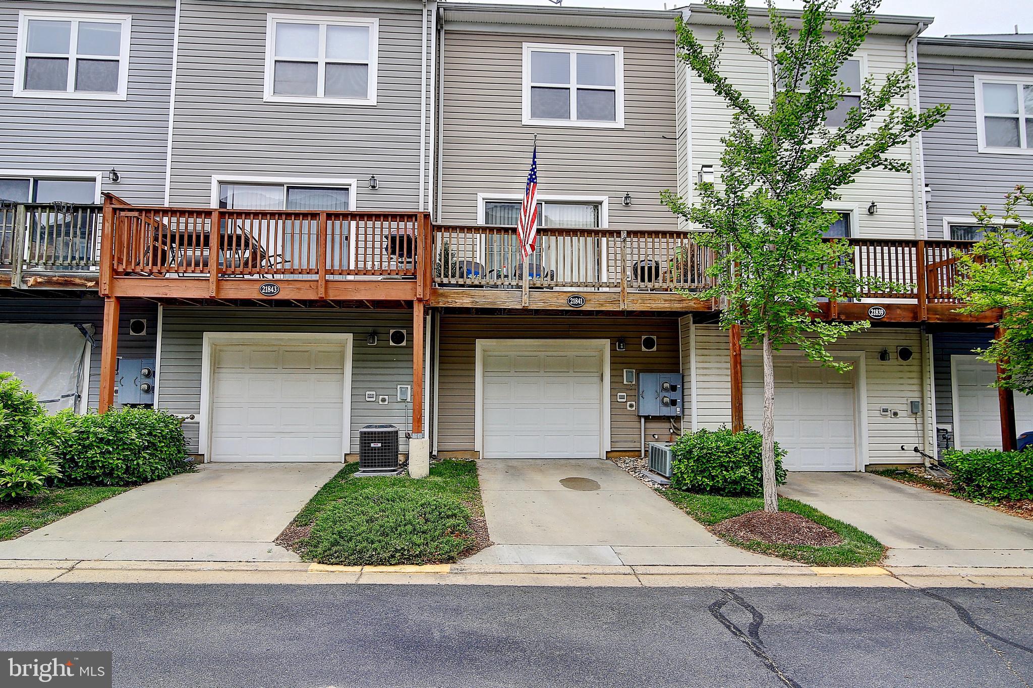 PARKSIDE AT ASHBURN - Residential Lease