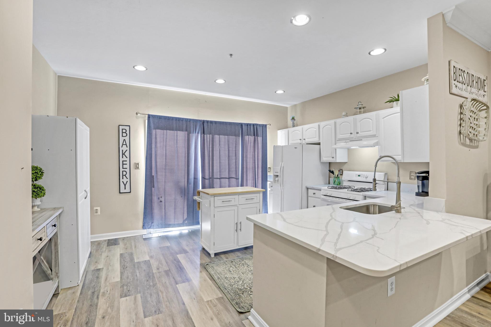 PARKSIDE AT ASHBURN - Residential Lease