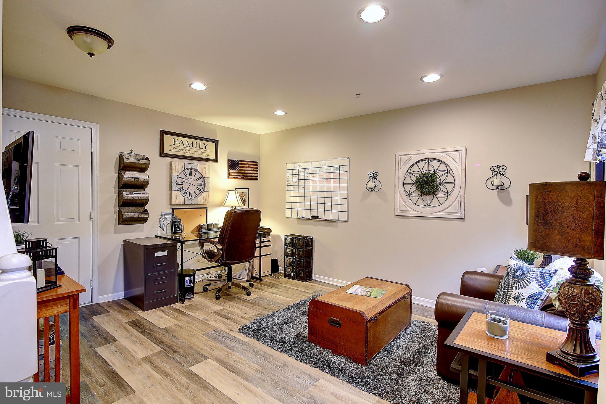 PARKSIDE AT ASHBURN - Residential Lease