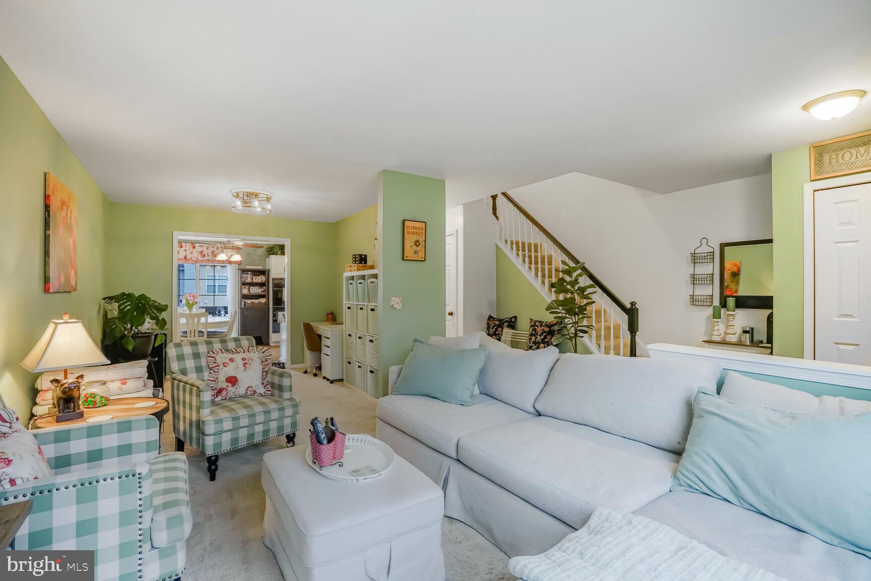 FOXBOROUGH - Residential