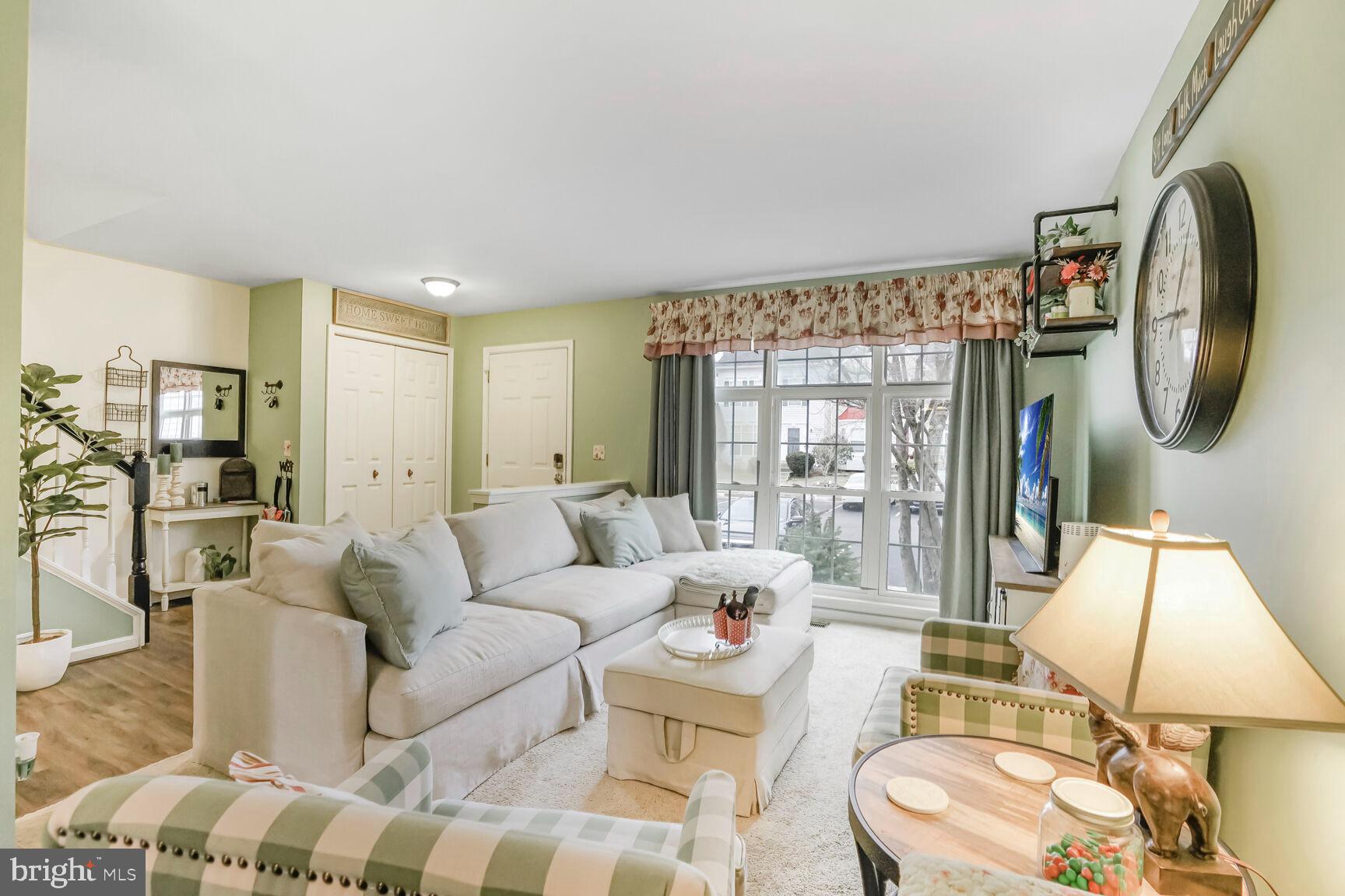 FOXBOROUGH - Residential