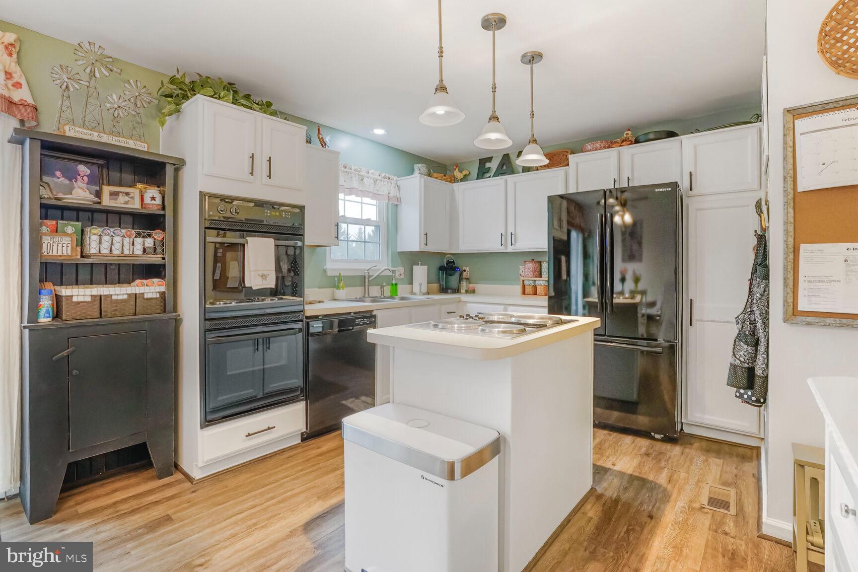 FOXBOROUGH - Residential