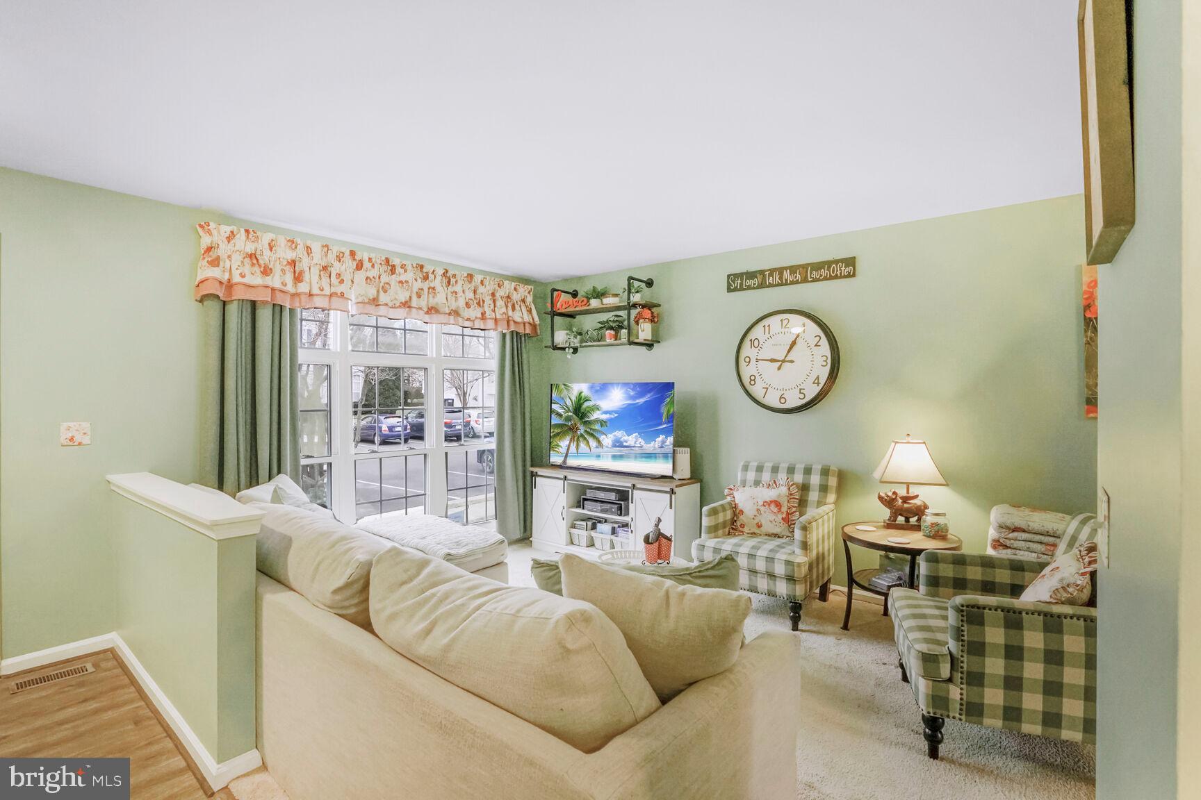 FOXBOROUGH - Residential