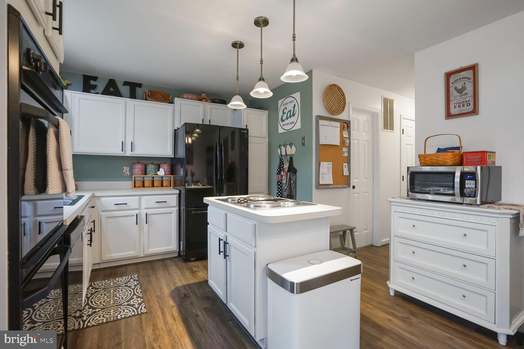 FOXBOROUGH - Residential