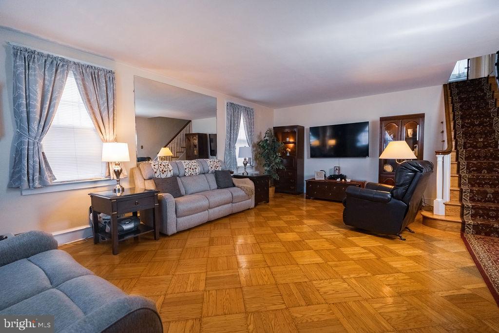 CASTOR GARDENS - Residential