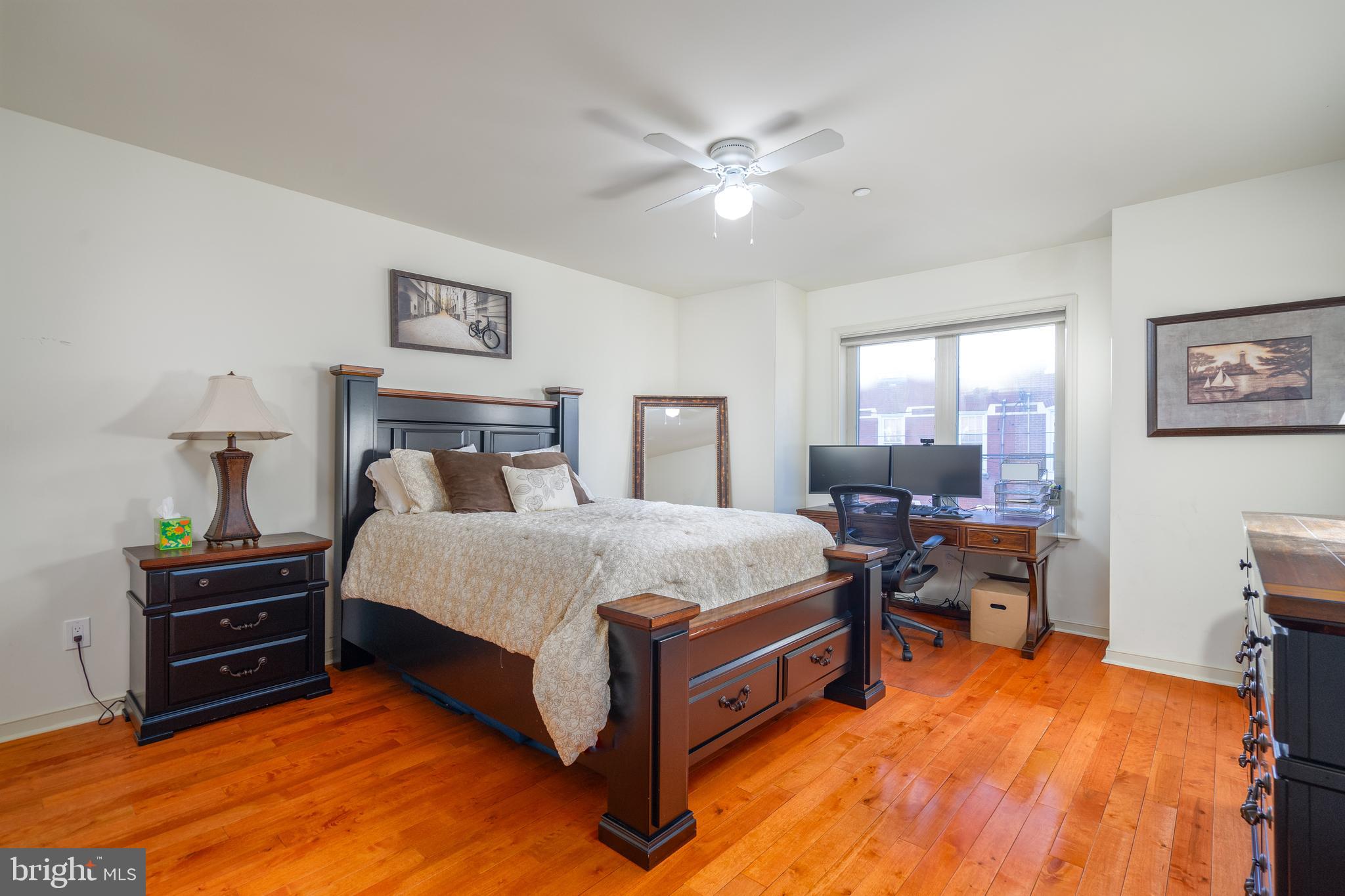 POINT BREEZE - Residential