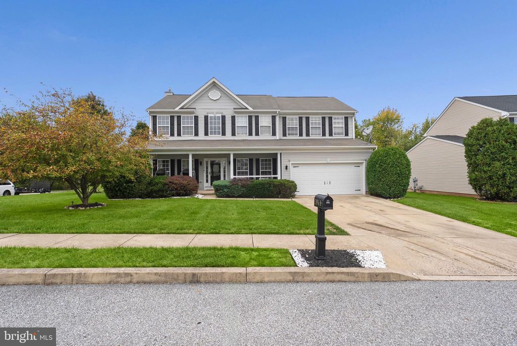 Photo of 1145 Stone Gate Drive, YORK, PA 17406 (MLS # PAYK2091912)