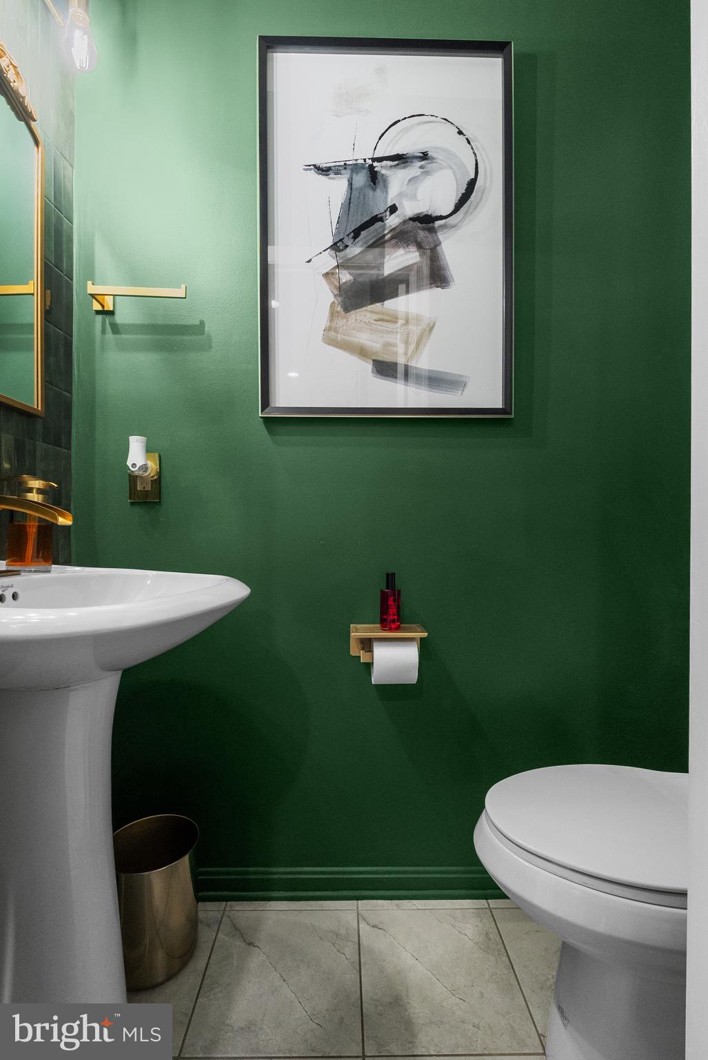 HUNTER CREEK - Residential