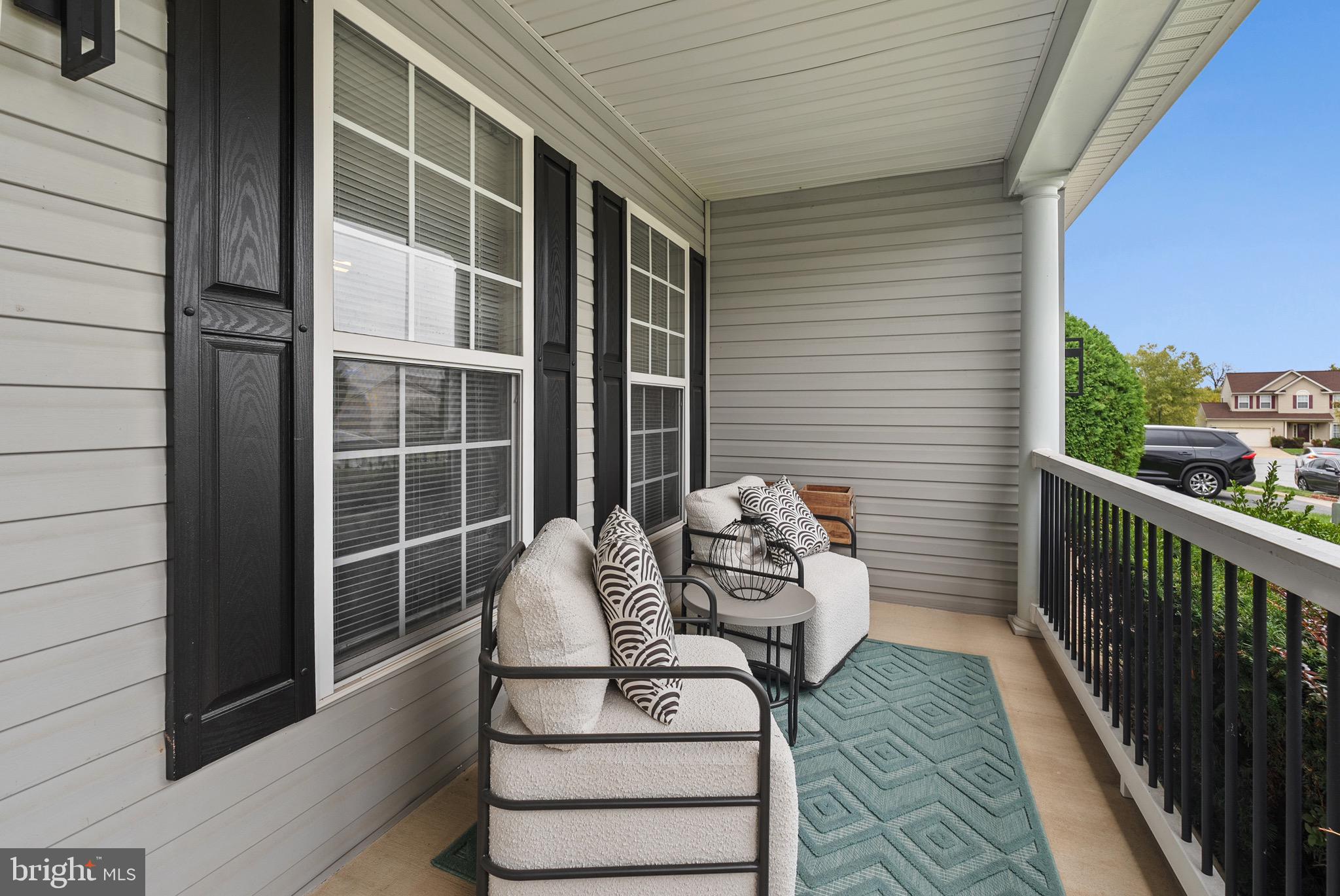 HUNTER CREEK - Residential