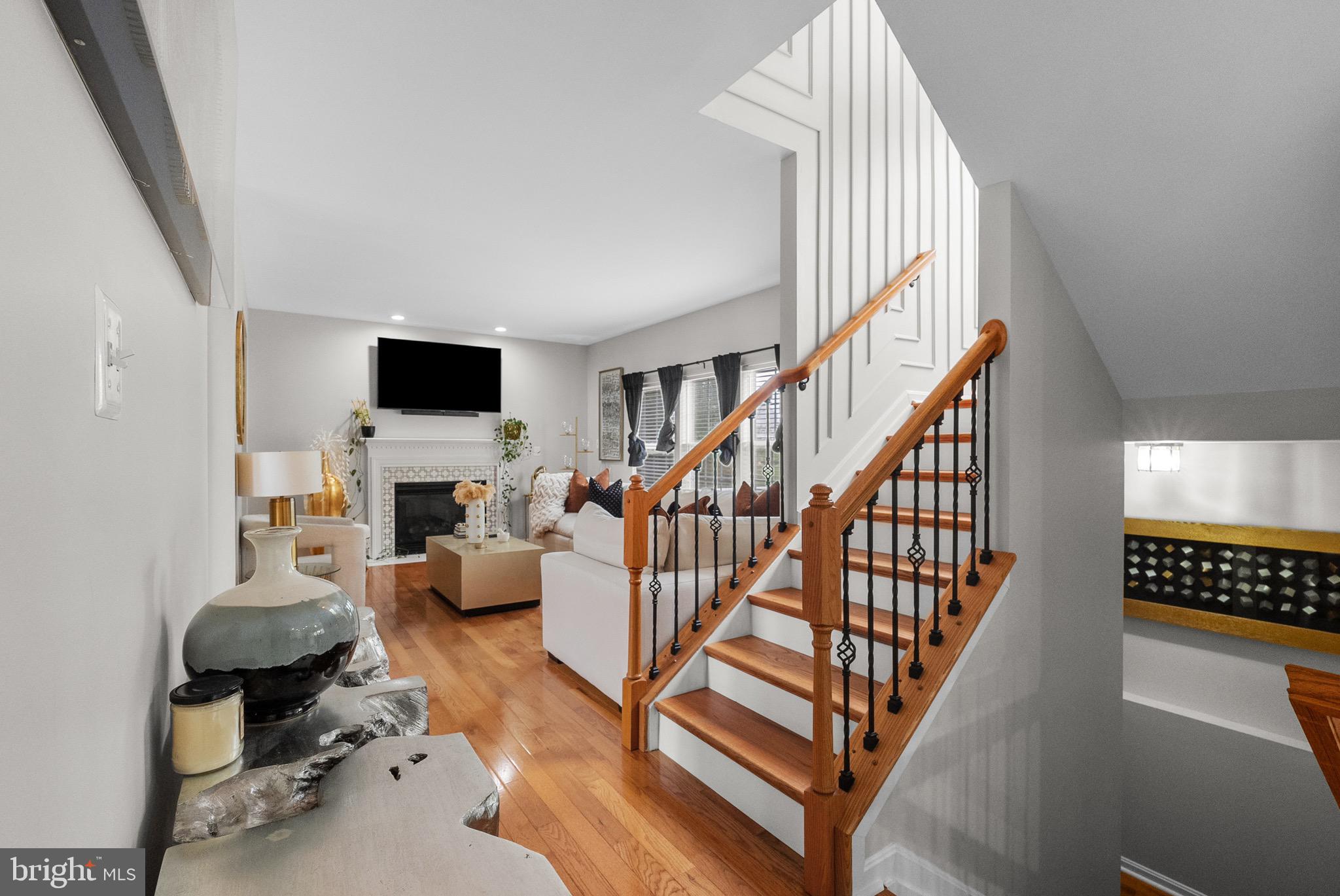 HUNTER CREEK - Residential