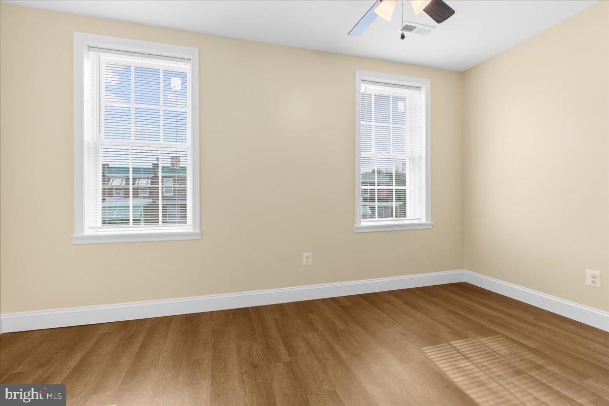 BROADWAY EAST - Residential