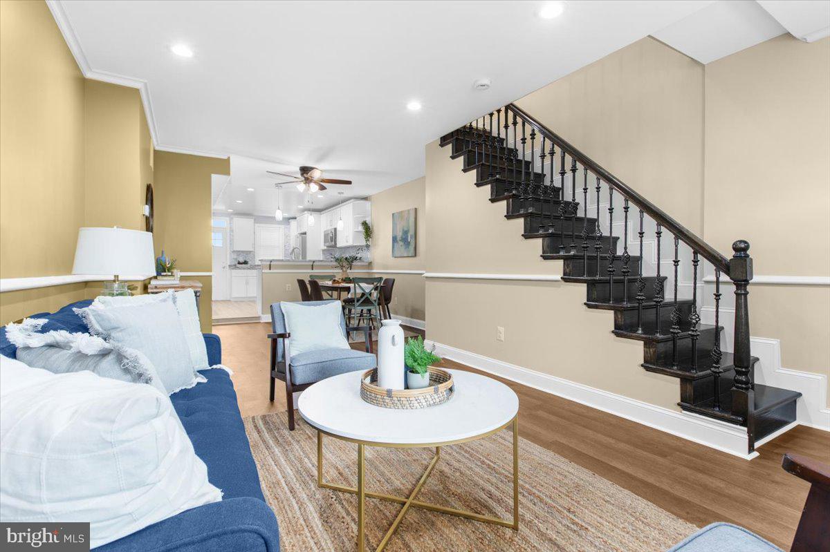 BROADWAY EAST - Residential