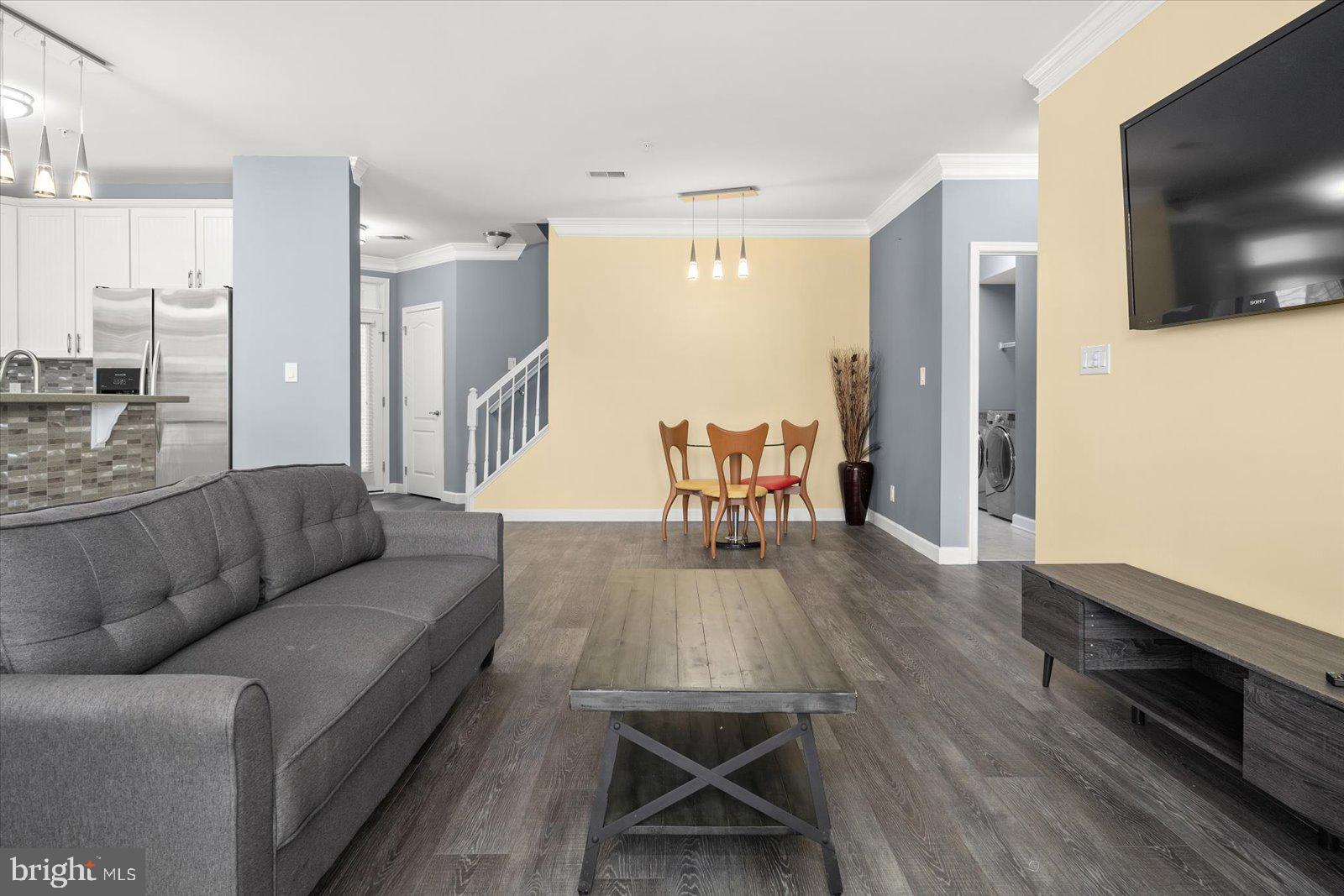 GLEN RIDDLE - Residential