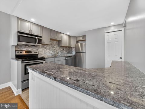 256 ARBOUR COURT NORTH WALES PA 19454