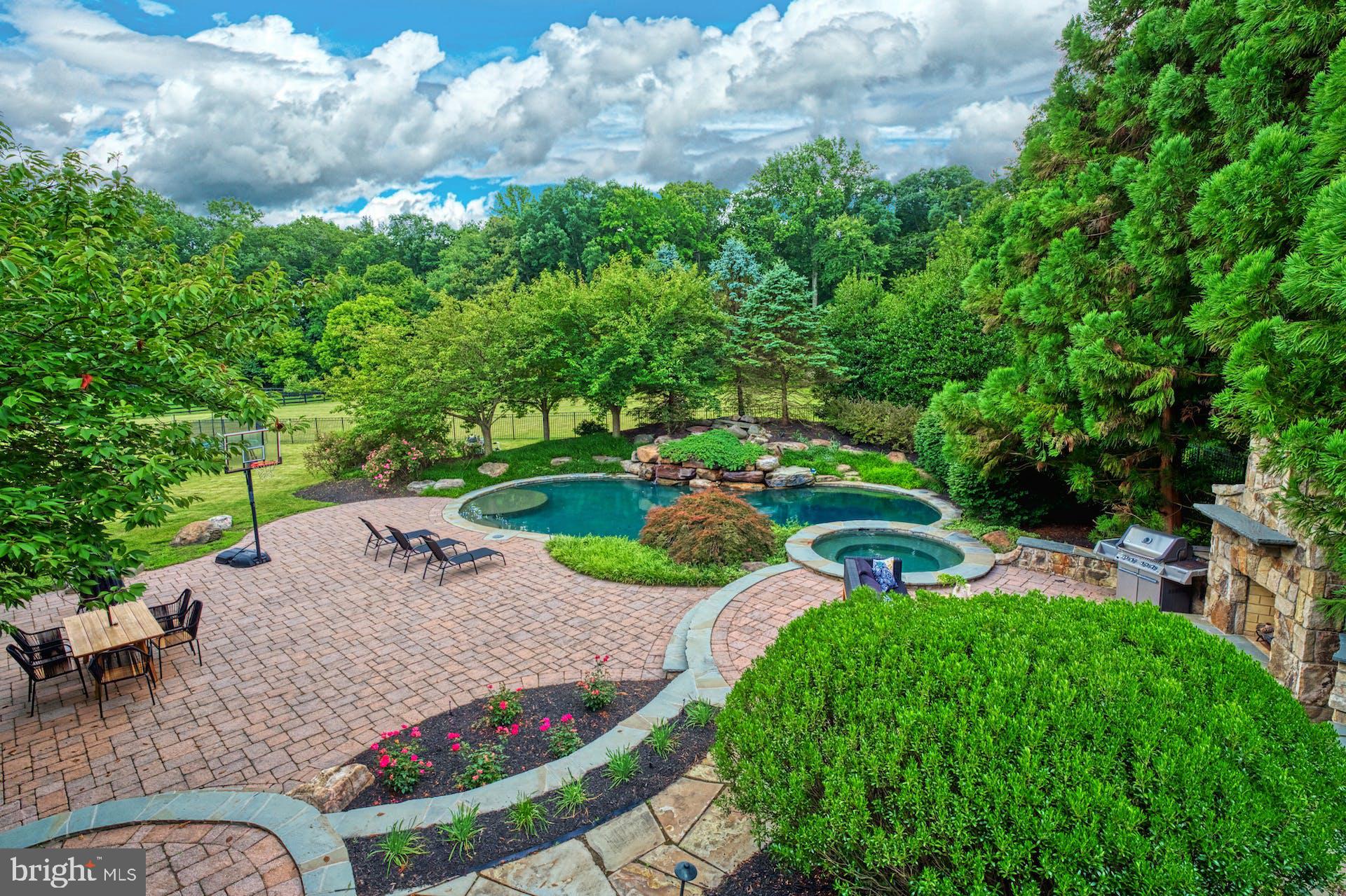 GRENATA - Residential