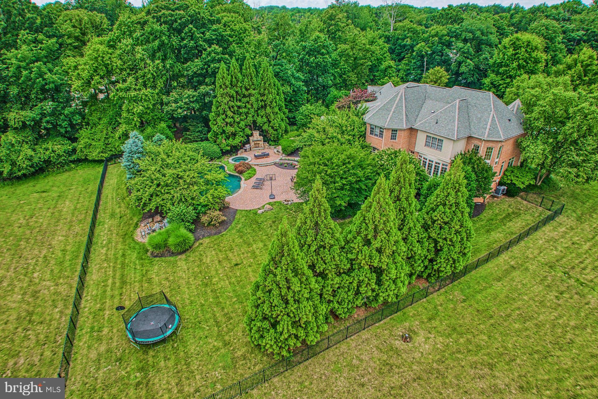 GRENATA - Residential