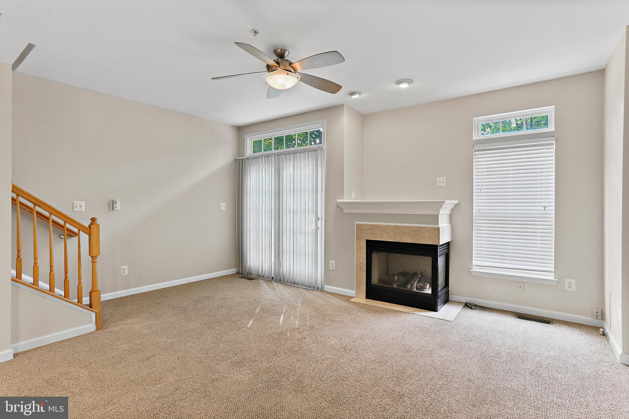 OVERLOOK - Residential Lease