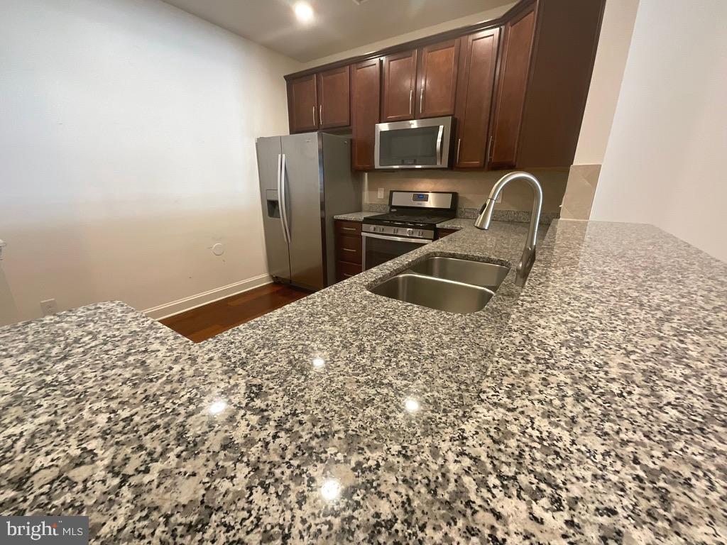 THE GATHERINGS - Residential