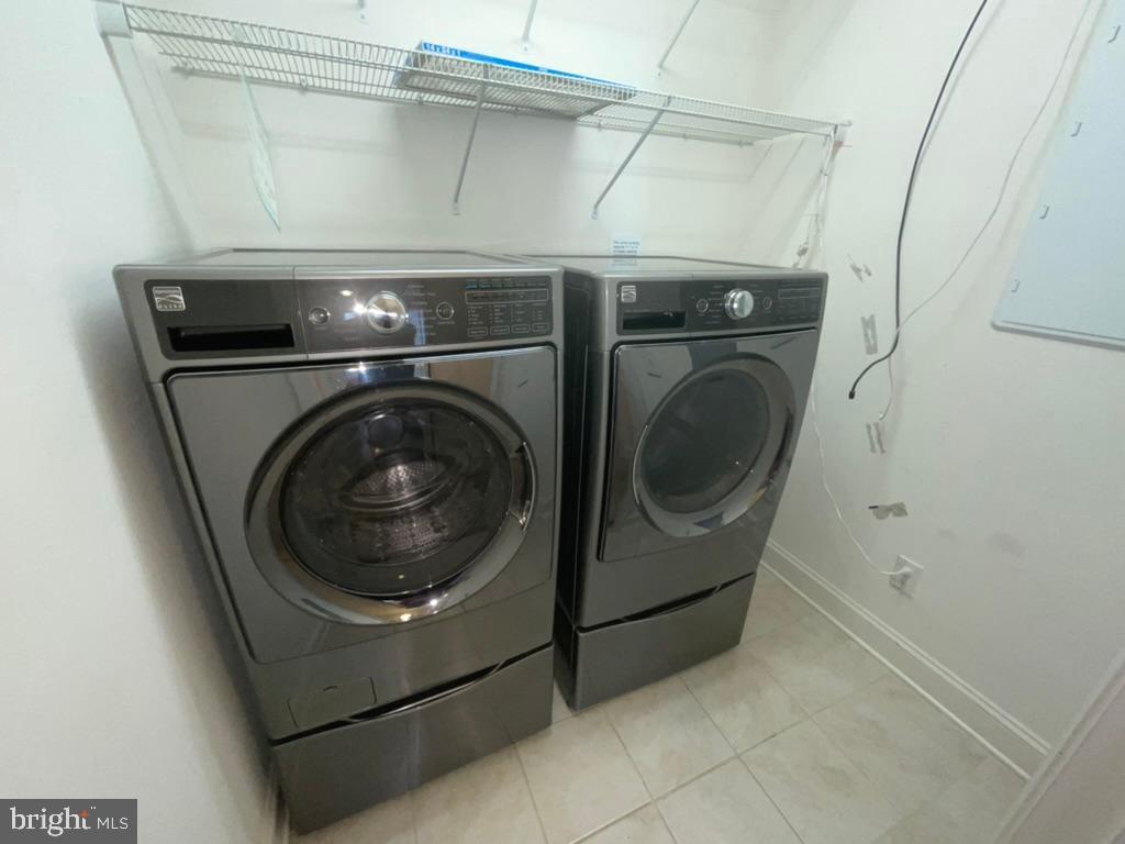 THE GATHERINGS - Residential