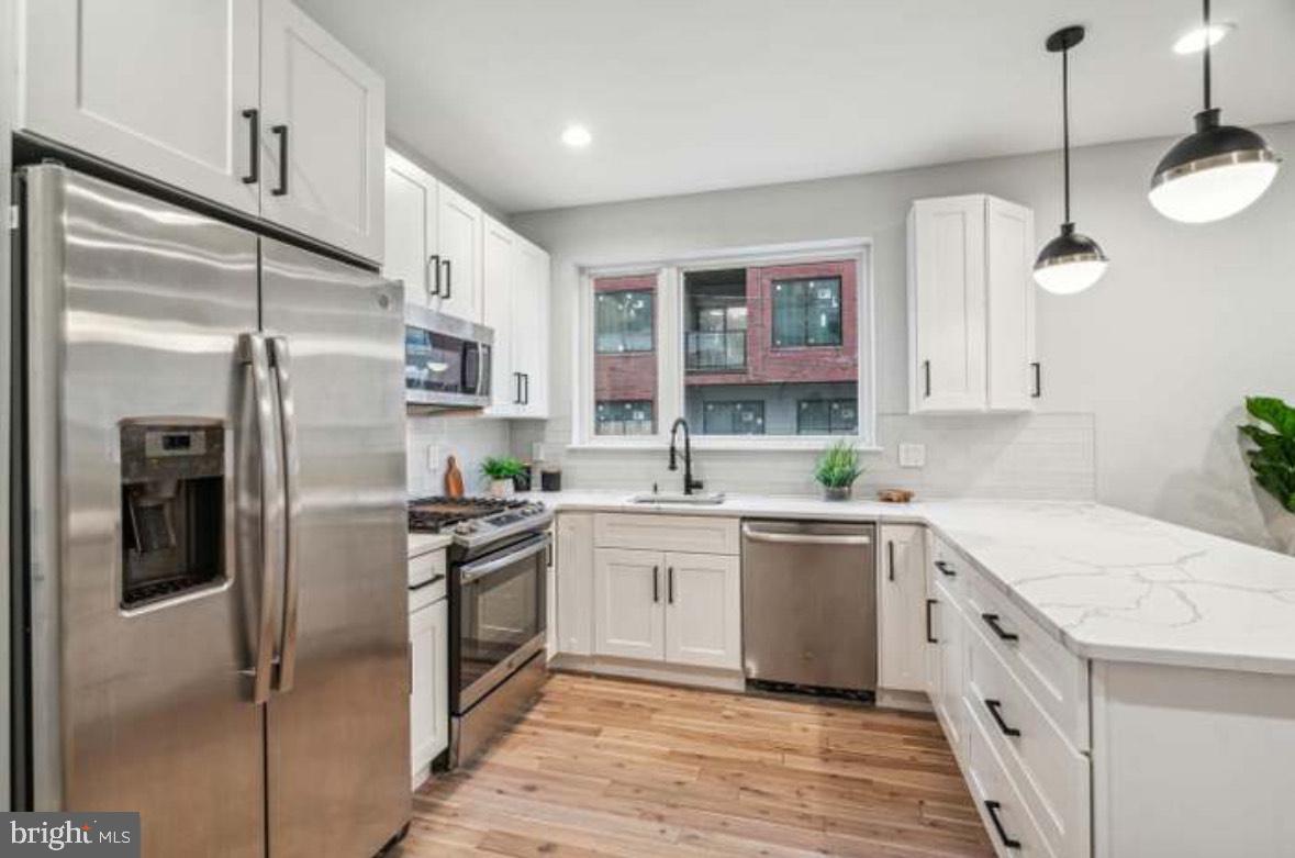 FISHTOWN - Residential Lease