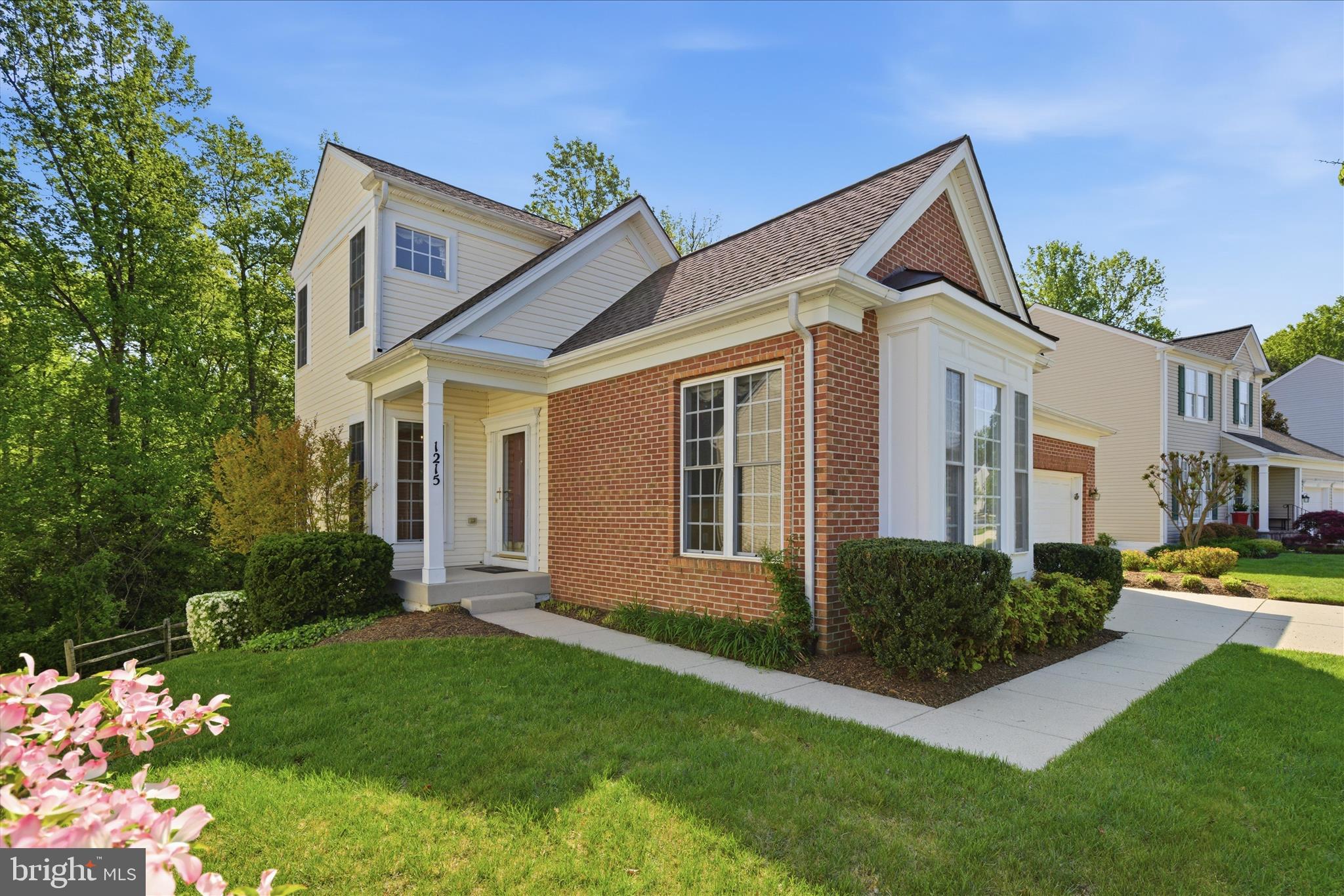 1215 DESTINY CIRCLE