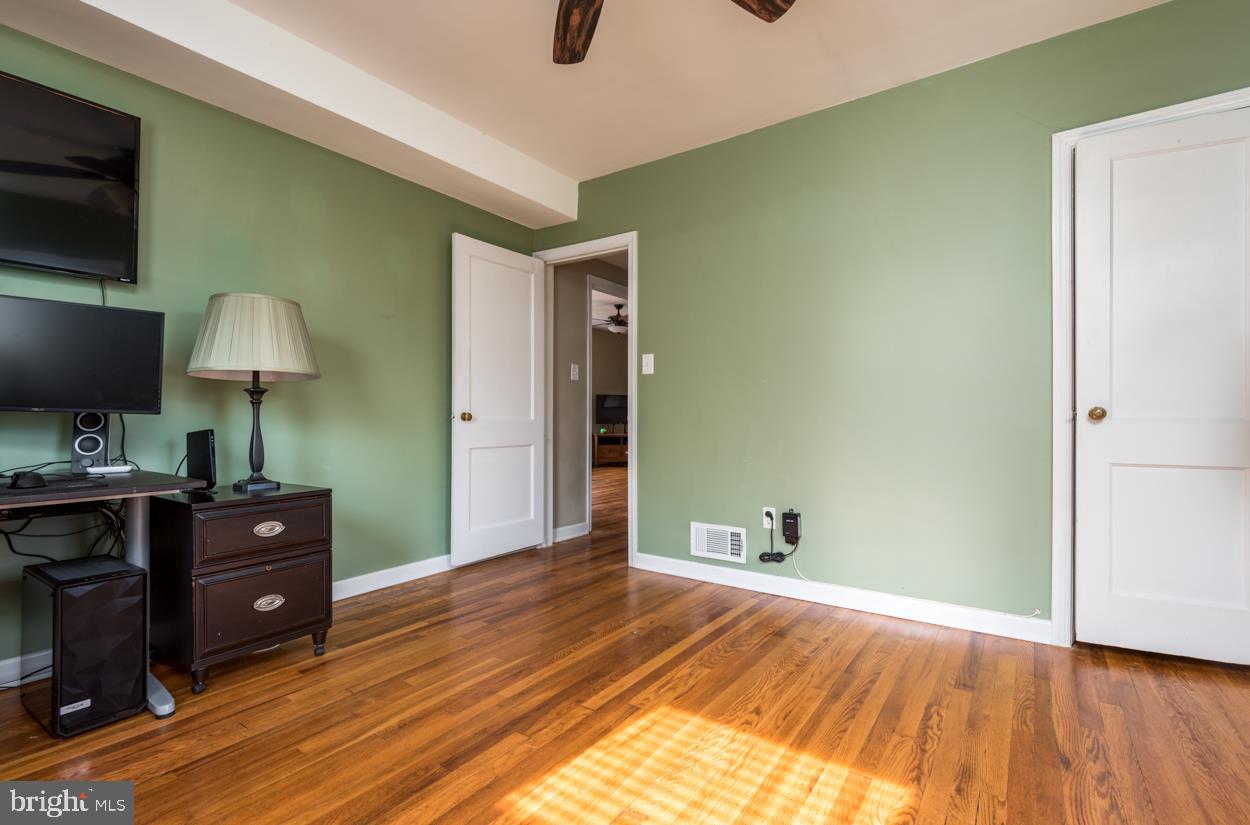 GREENWAY DOWNS - Residential