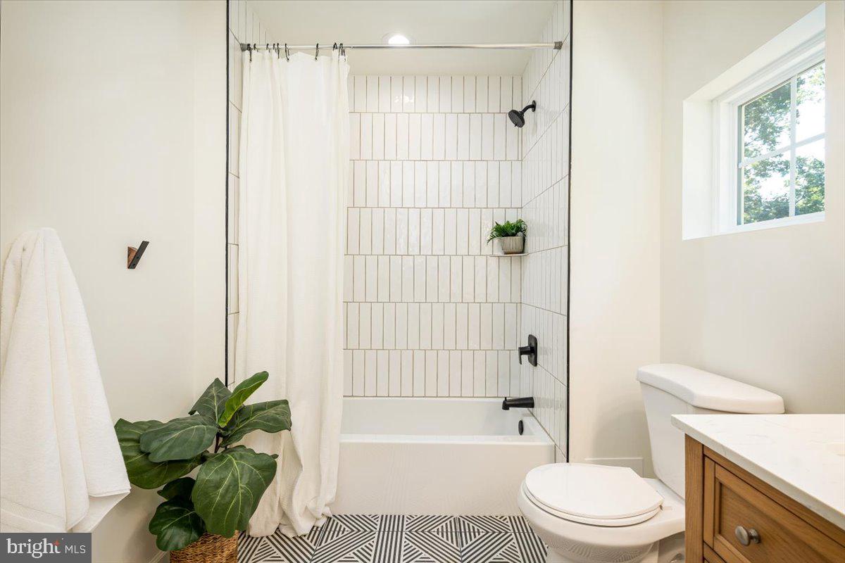 MERRYMAN HEIGHTS - Residential