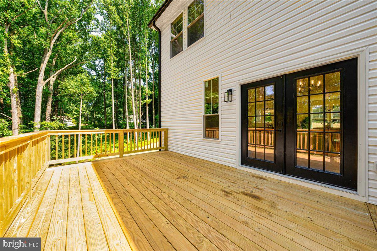 MERRYMAN HEIGHTS - Residential